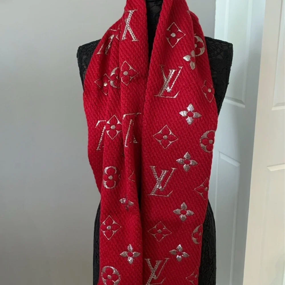 Red Designer Scarf - Picture 2 of 5